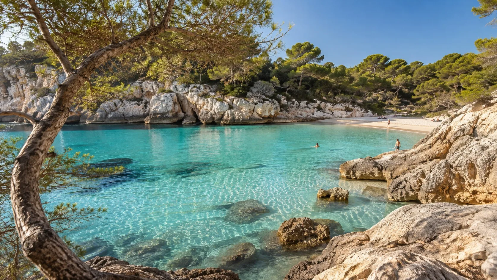Minorque côté criques : sept façons de choisir ses baignades sans courir l’île
